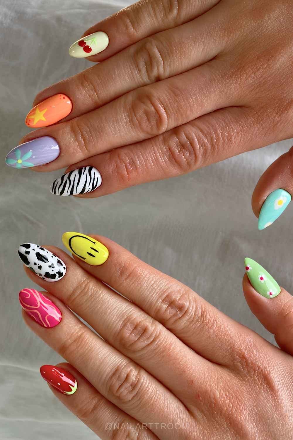 Playful Y2K Motif Mix Playful Y2K Motif Mix — Y2K Nails