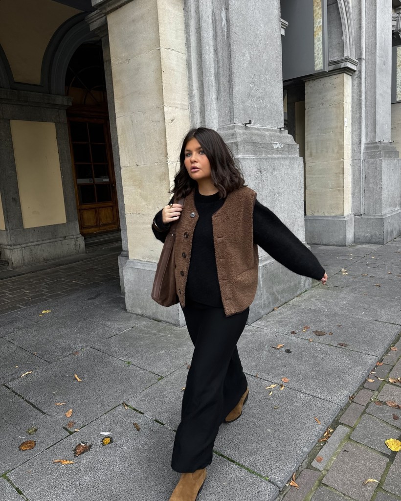 Fleece Vest and Wide-Leg Trousers: Layered Casual Academia Fleece Vest and Wide-Leg Trousers: Layered Casual Academia — Dark Academia Outfits