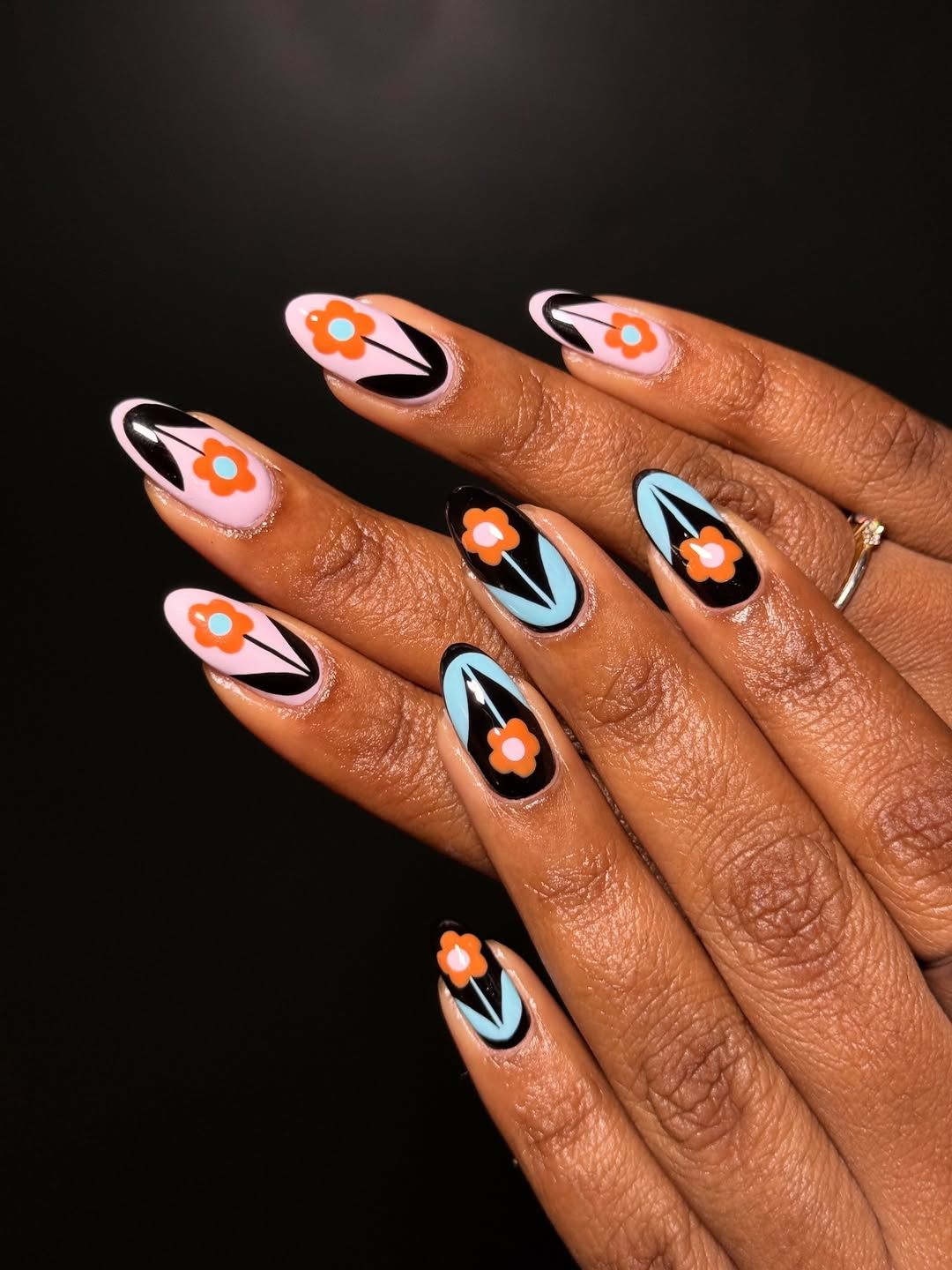 Stylized Flower Motifs On Each Nail Visual Idea Stylized Flower Motifs On Each Nail Visual Idea — Abstract Nails
