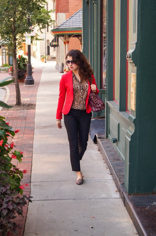 Red Blazer and Leopard Print for a Bold Casual Work Statement Red Blazer and Leopard Print for a Bold Casual Work Statement — Casual Work Outfits