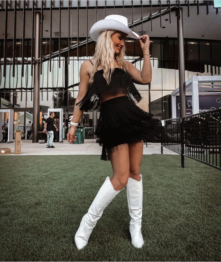 Trendy Nashville Outfits For Your Next Getaway To The Music City