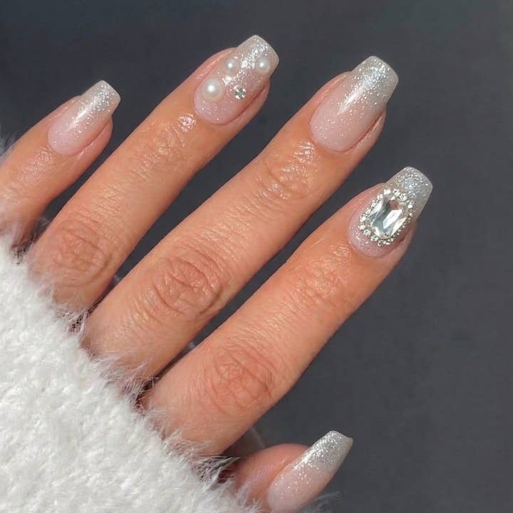 Wedding Formal Visual Idea — Glitter Nails