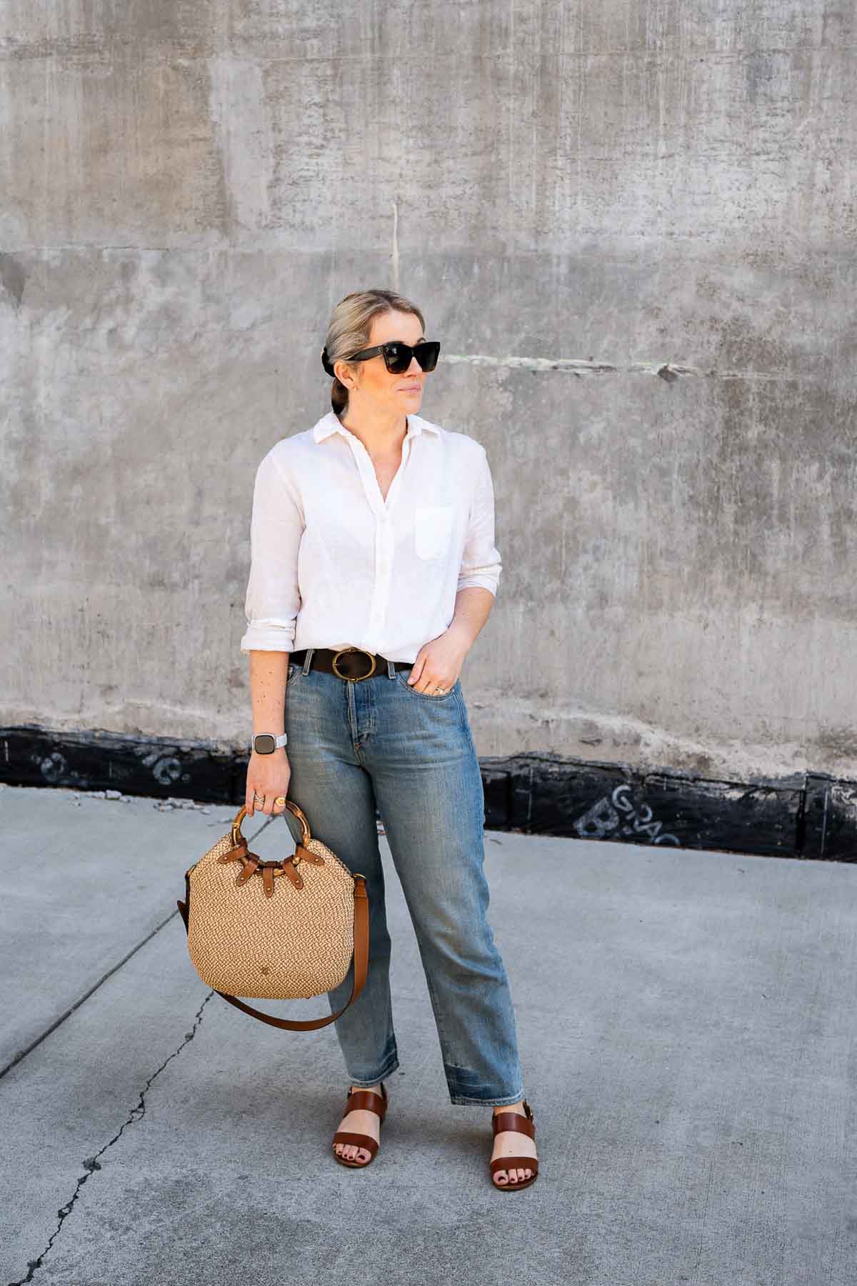 Classic Casual: Linen Shirt and Blue Jeans — Mom Outfits