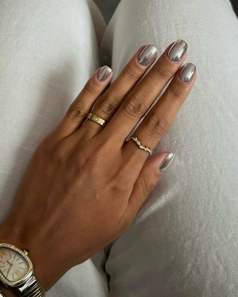 Modern Visual Idea Modern Visual Idea — Silver Nails