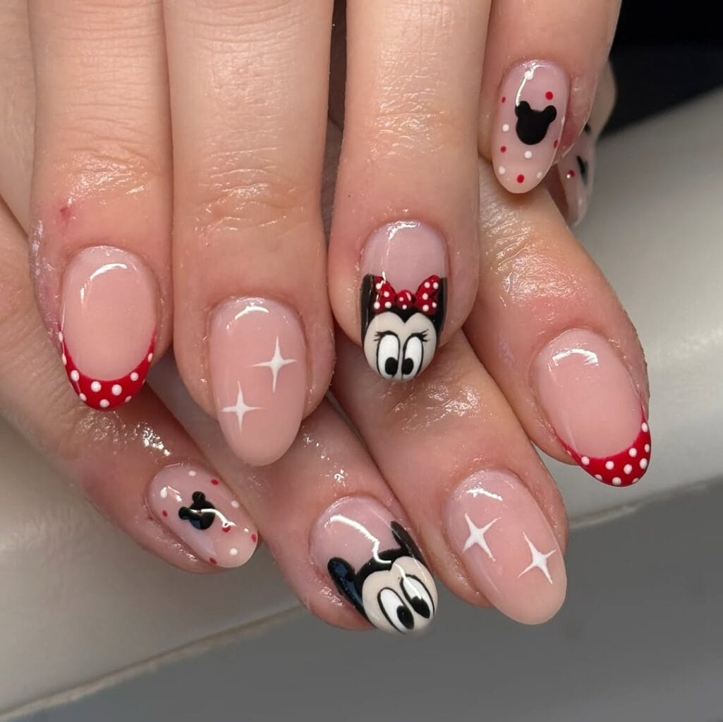 Minnie Mouse Polka Dot French Tip — Disney Nails