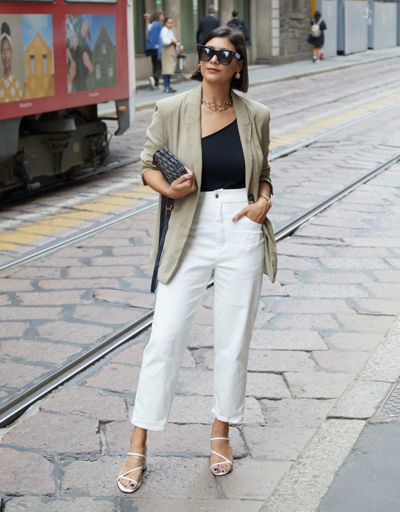 Dressy Casual Outfits: Styling A Fashion Fusion