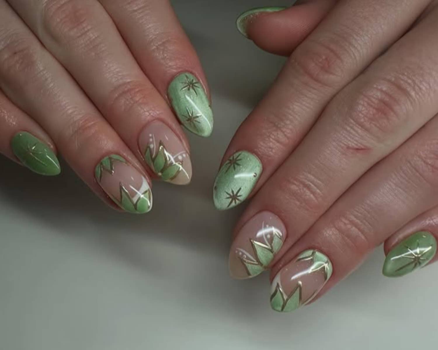 Geometric Gold Leaf Sage Green Geometric Gold Leaf Sage Green — Sage Green Nails