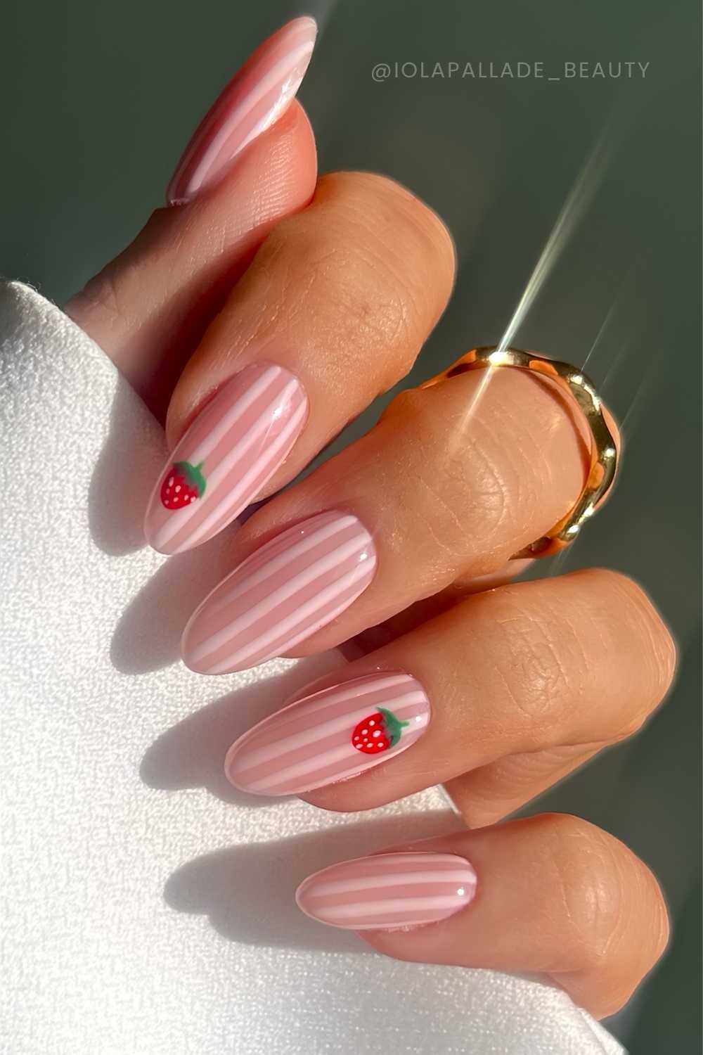 Strawberry Pink Stripe Medium Oval Nails — Strawberry Nails