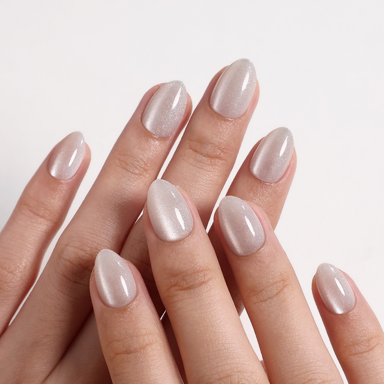 Light Beige Cat-Eye Nails — Pearl Nails
