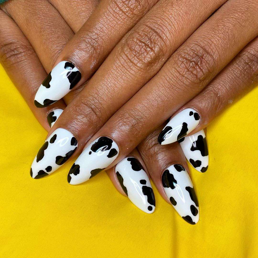 Both Hands Close-Up Classic Black and White Cow Print Glossy Both Hands Close-Up Classic Black and White Cow Print Glossy — Cow Print Nails