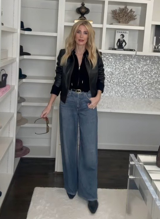 Casual Classy Outfit Ideas for Ladies​ Over 40 | Upstyle