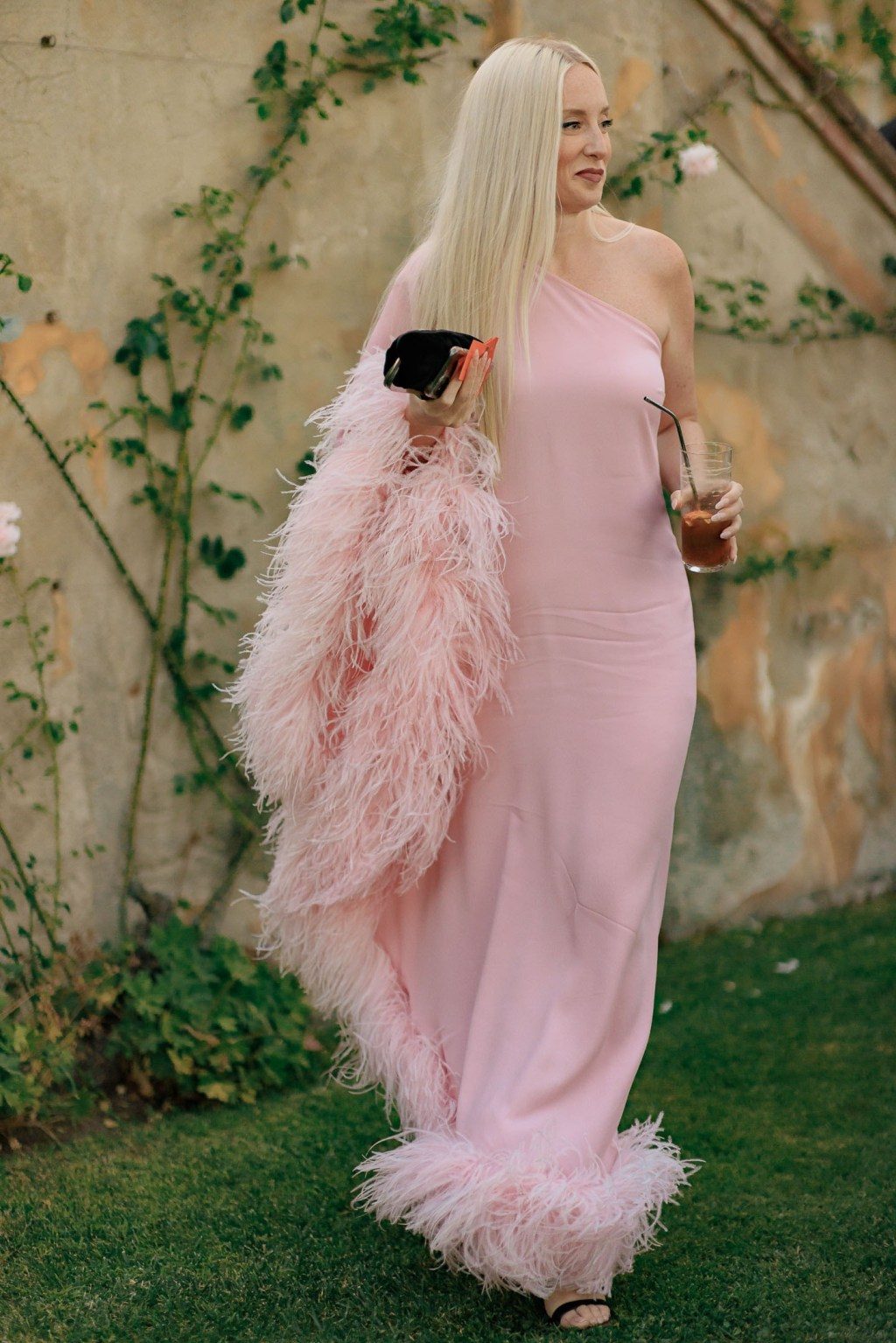 Garden Party Attire: Dress Code, Outfit Ideas + What to Wear
