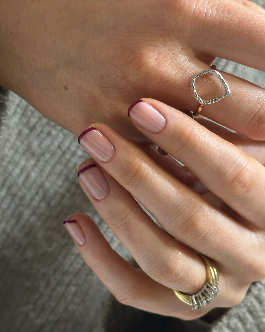 Autumn Visual Idea Autumn Visual Idea — Micro French Nails