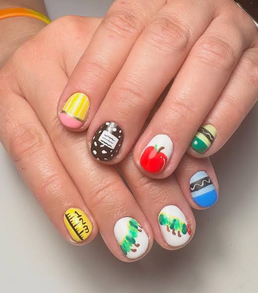 Short Oval Ruler & Apple Designs Short Oval Ruler & Apple Designs — School Nails