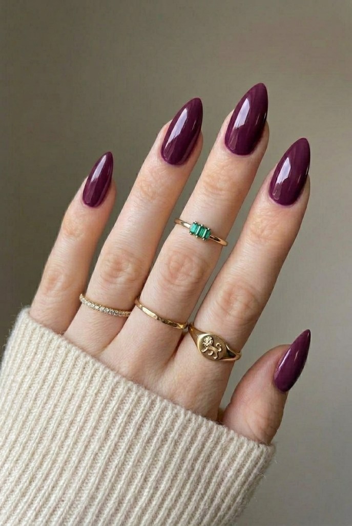 Deep Plum Glossy Almond Nails Deep Plum Glossy Almond Nails — Dark Nails