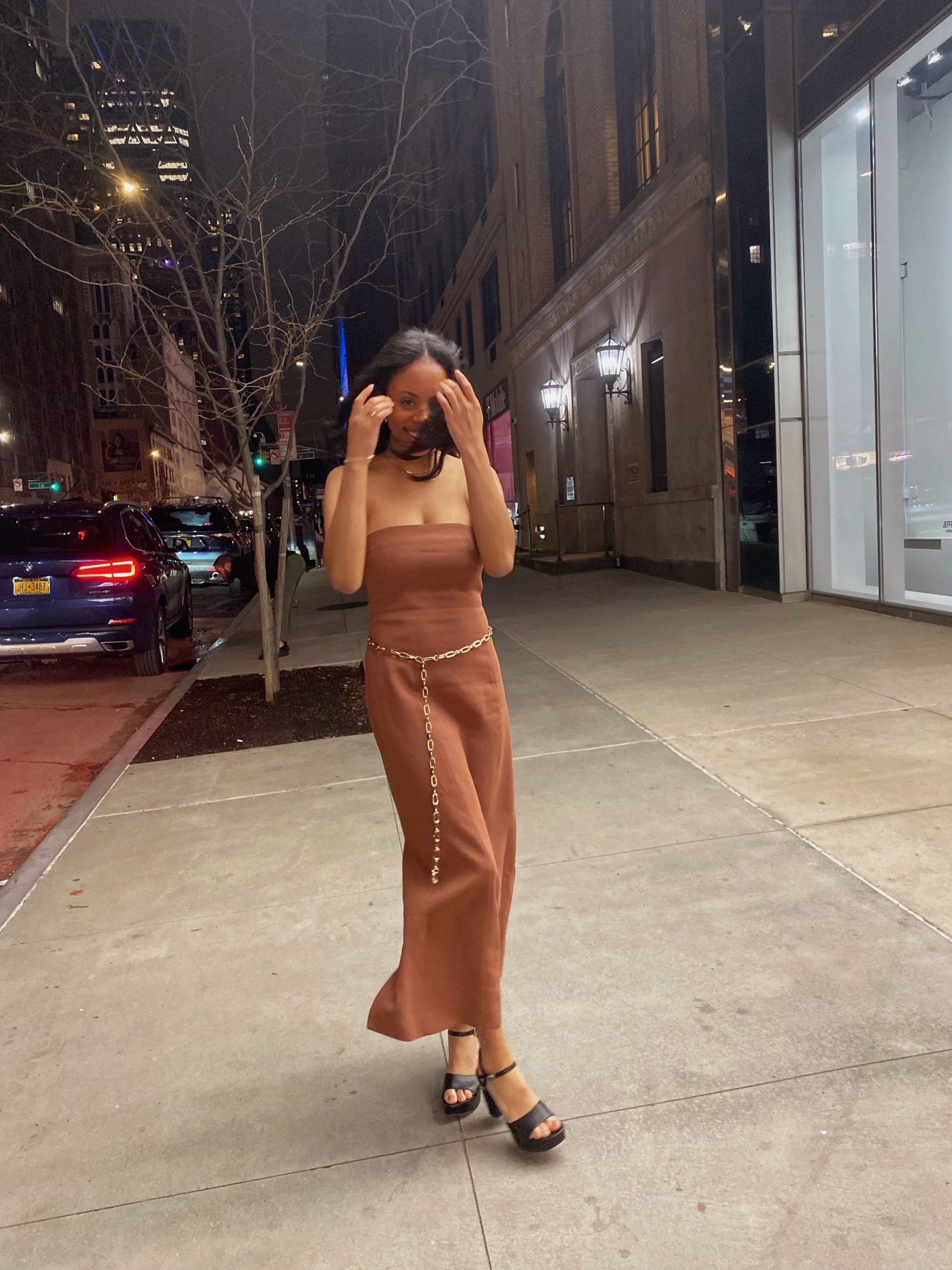 Elegant Brown Strapless Maxi Dress with Chain Belt Elegant Brown Strapless Maxi Dress with Chain Belt — Cute Outfits
