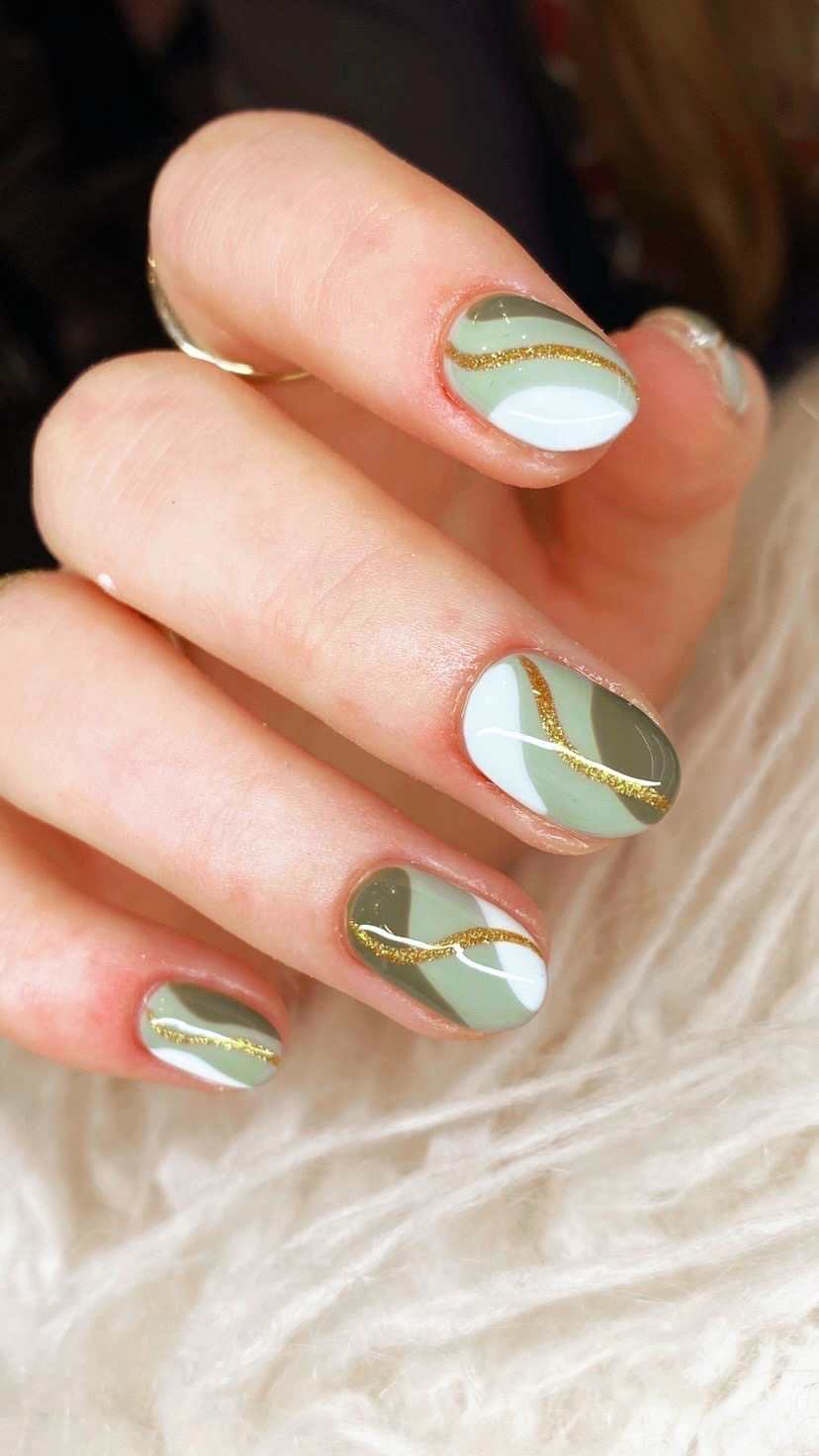 Wavy Sage and Olive Green Abstract Wavy Sage and Olive Green Abstract — Sage Green Nails