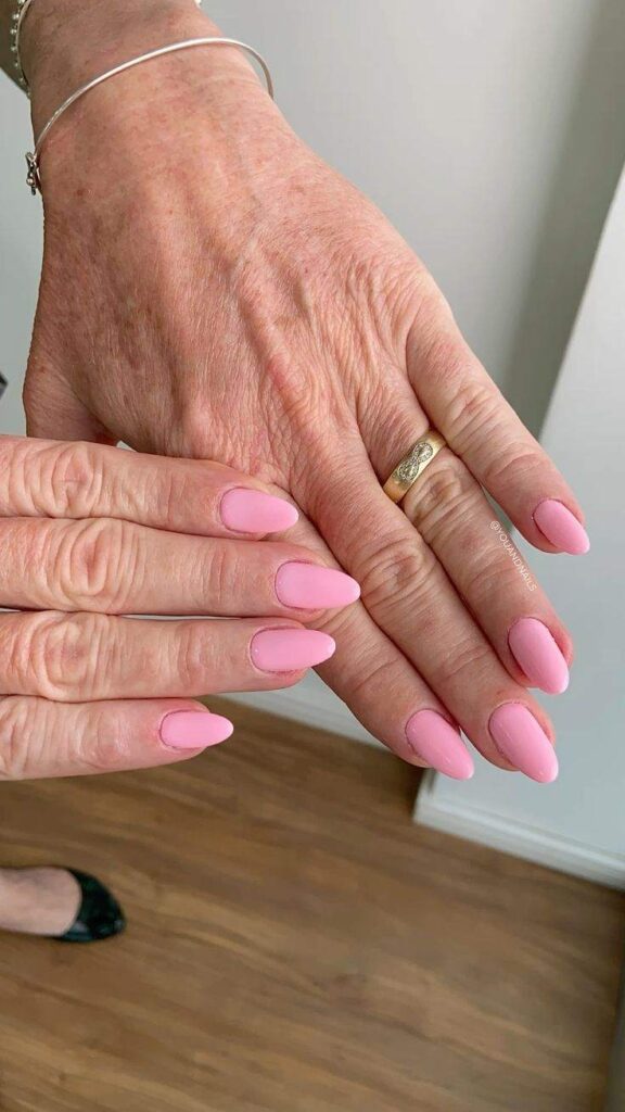Visual Idea Visual Idea — Nails for Women Over 50