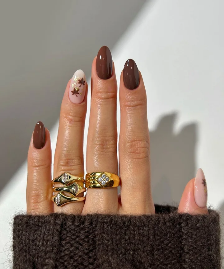 Deep Brown with Gold Leaf Accents Deep Brown with Gold Leaf Accents — Cute Nails