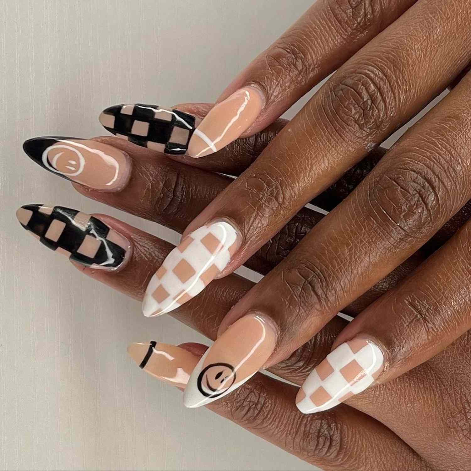 Checkerboard Smiley Face Almonds Checkerboard Smiley Face Almonds — Long Almond Nails