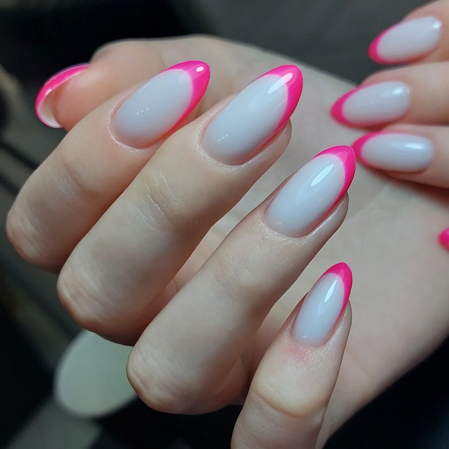 30 Elegant Milky Oval Nails With a Glossy Shine for a Timeless, Feminine Manicure Look