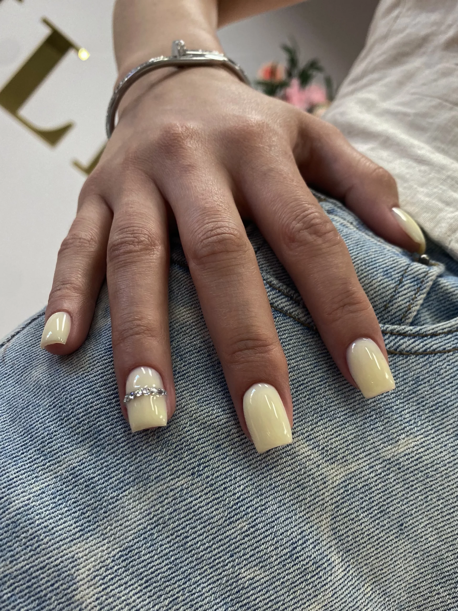30 Beautiful Manicure Details And Design Ideas to Inspire Your Next Chic Nail Look