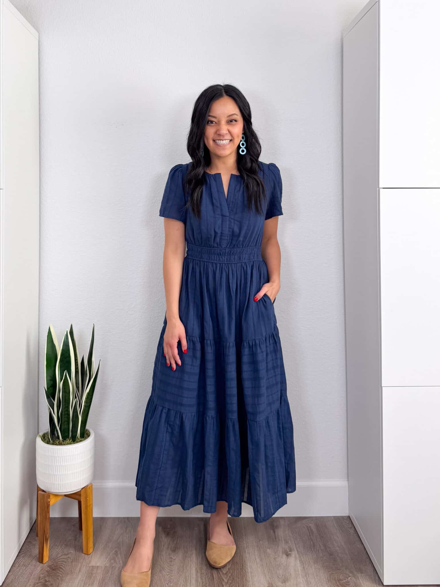 Navy Tiered Midi Dress for Effortless Casual Chic Navy Tiered Midi Dress for Effortless Casual Chic — Casual Outfits