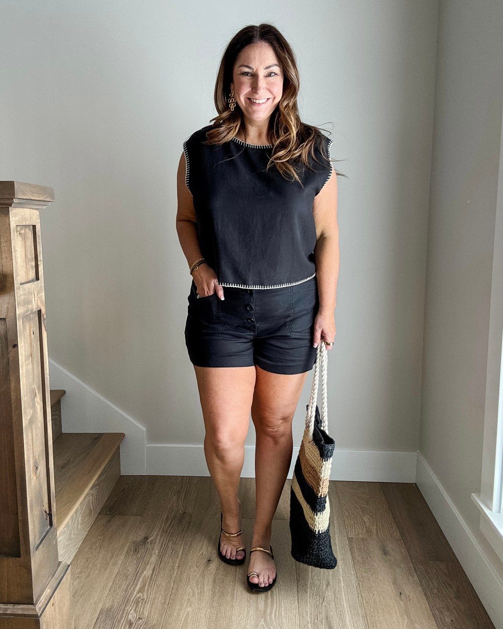 Wide-Leg Trousers for a Sleek Silhouette — Mom Outfits