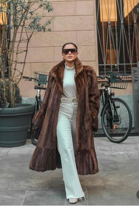Classic Fur Coat with Wide-Leg Trousers Classic Fur Coat with Wide-Leg Trousers — Mob Wife Outfits