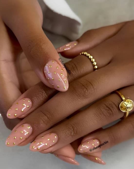 Pale Peach Gold Dot Nails Pale Peach Gold Dot Nails — Gold Nails