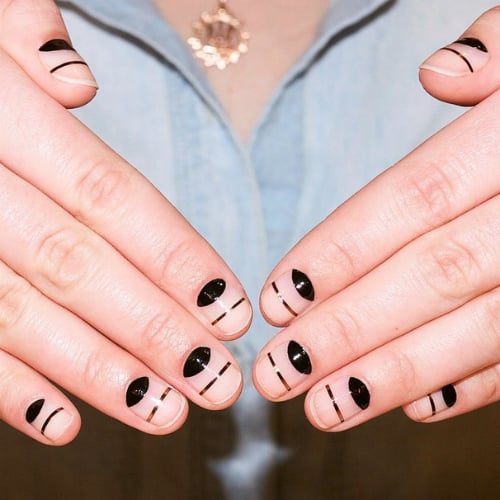 Black Geometric Shapes on Short Oval Black Geometric Shapes on Short Oval — Negative Space Nails