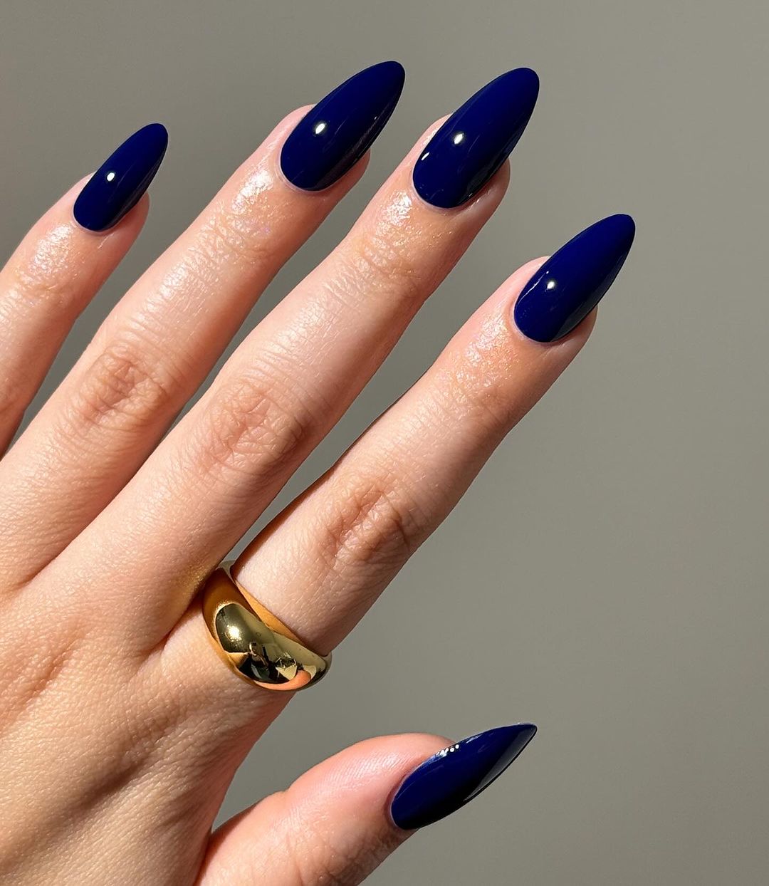 Glossy Royal Blue Long Stiletto Nails Glossy Royal Blue Long Stiletto Nails — Royal Blue Nails