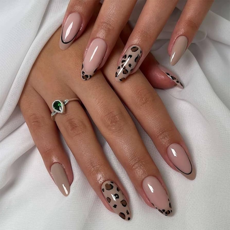 Nude Base Leopard Accent Nails Nude Base Leopard Accent Nails — Leopard Print Nails