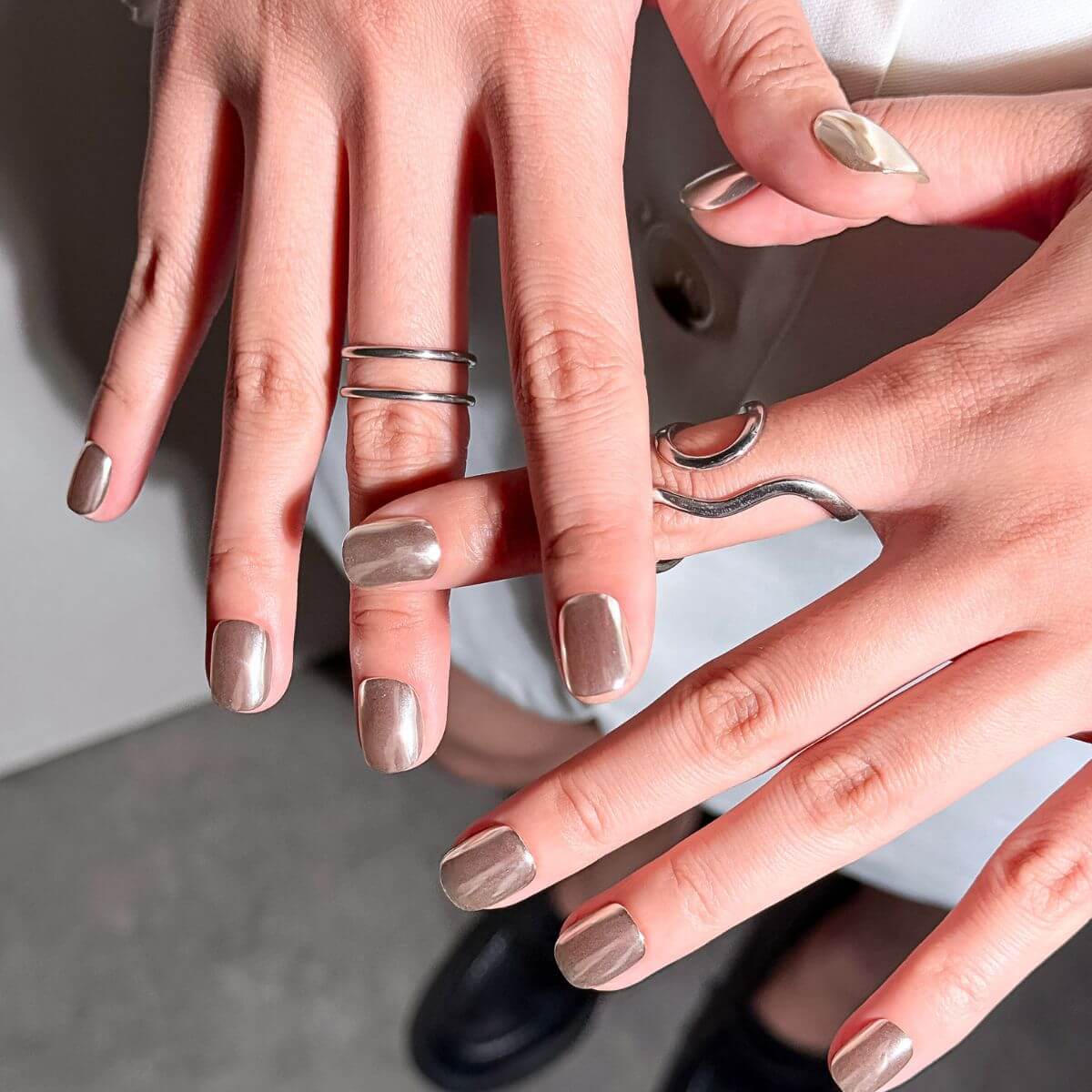 Metallic Bronze Short Square Chrome Metallic Bronze Short Square Chrome — Chrome Nails