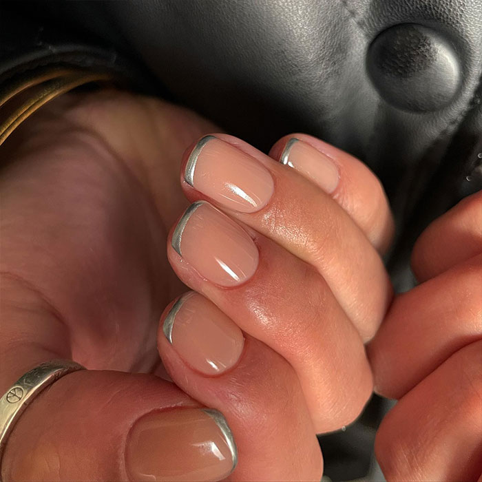 Modern Visual Idea Modern Visual Idea — Micro French Nails