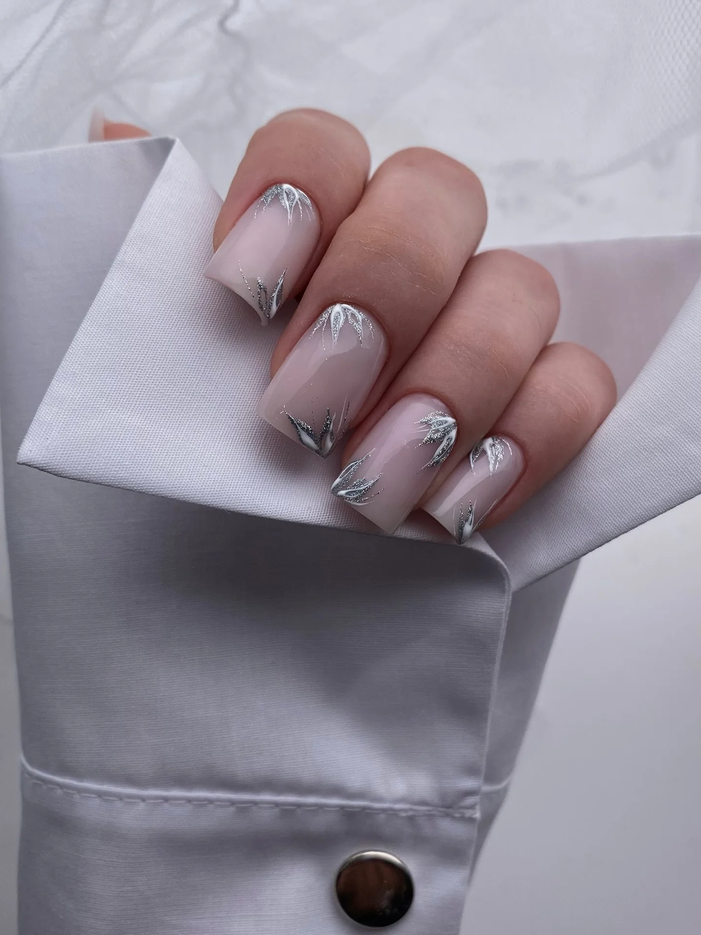 30 Beautiful Manicure Details And Design Ideas to Inspire Your Next Chic Nail Look