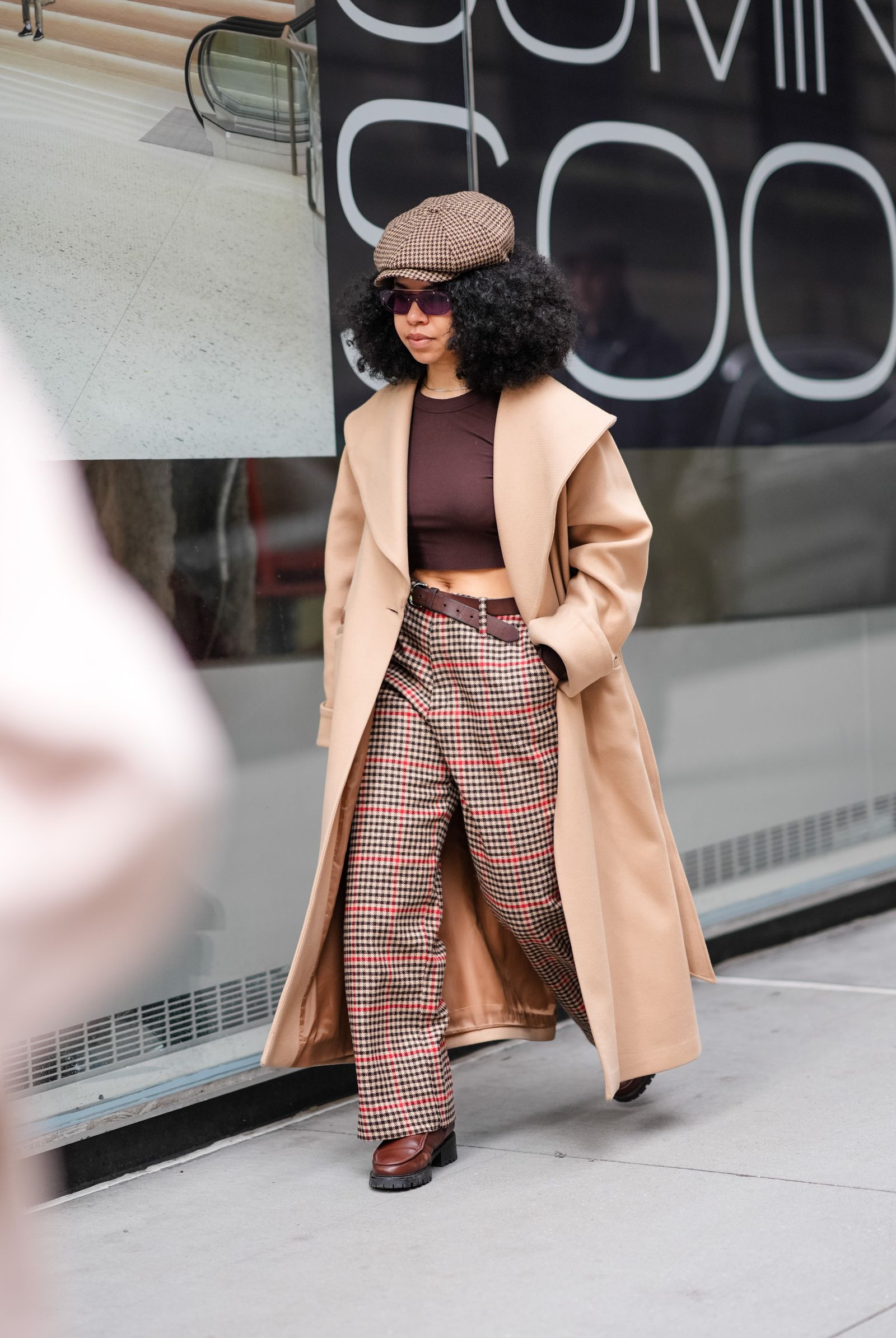 Plaid Wide-Leg Trousers with a Cropped Top and Camel Coat Plaid Wide-Leg Trousers with a Cropped Top and Camel Coat — Casual Date Night Outfits