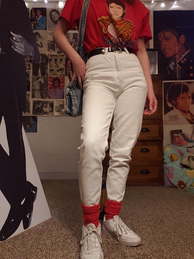 Denim Vest and Red Graphic Tee: Casual Layering Essential Denim Vest and Red Graphic Tee: Casual Layering Essential — 80s Outfits