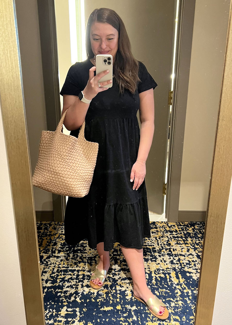 Chic Vegas Comfort: Black Terry Cloth Midi Dress — Vegas Outfits