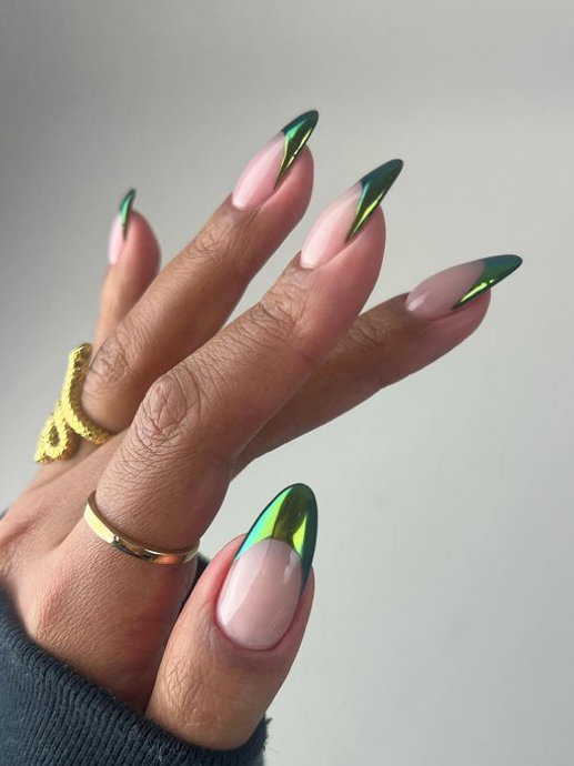 Green Chrome French Tip Stiletto Green Chrome French Tip Stiletto — Chrome Nails