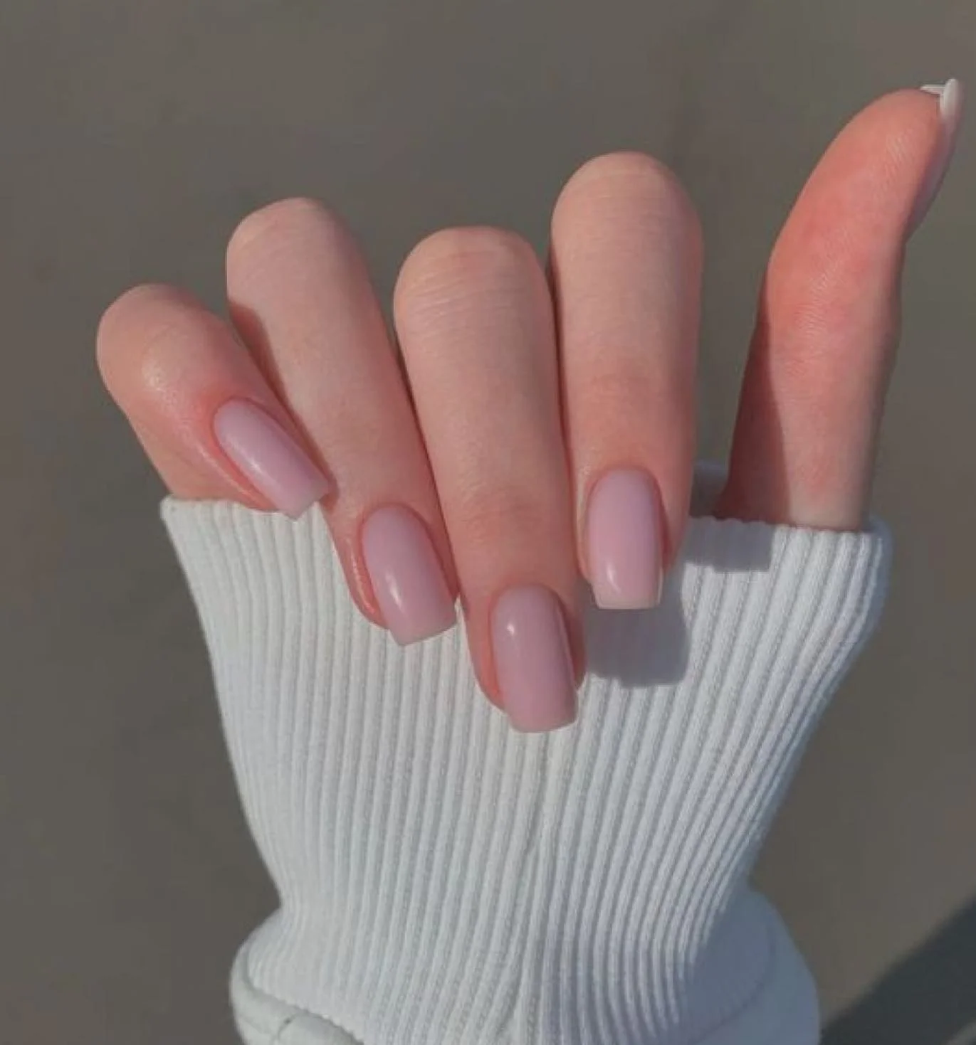 24 Rich Girl Nail Ideas for 2026 That Look Effortlessly Polished