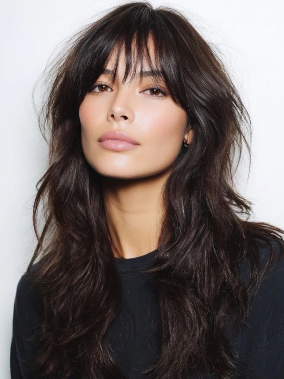 30 French Wispy Bangs Ideas to Try for a Soft and Chic Modern Look