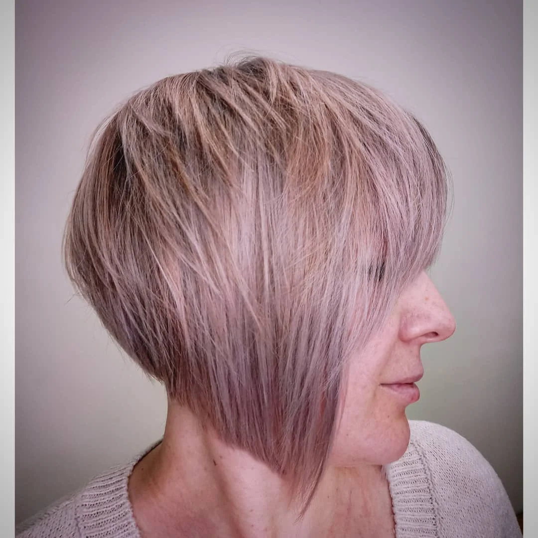 27 Stacked Angled Bob Haircuts for Modern Women