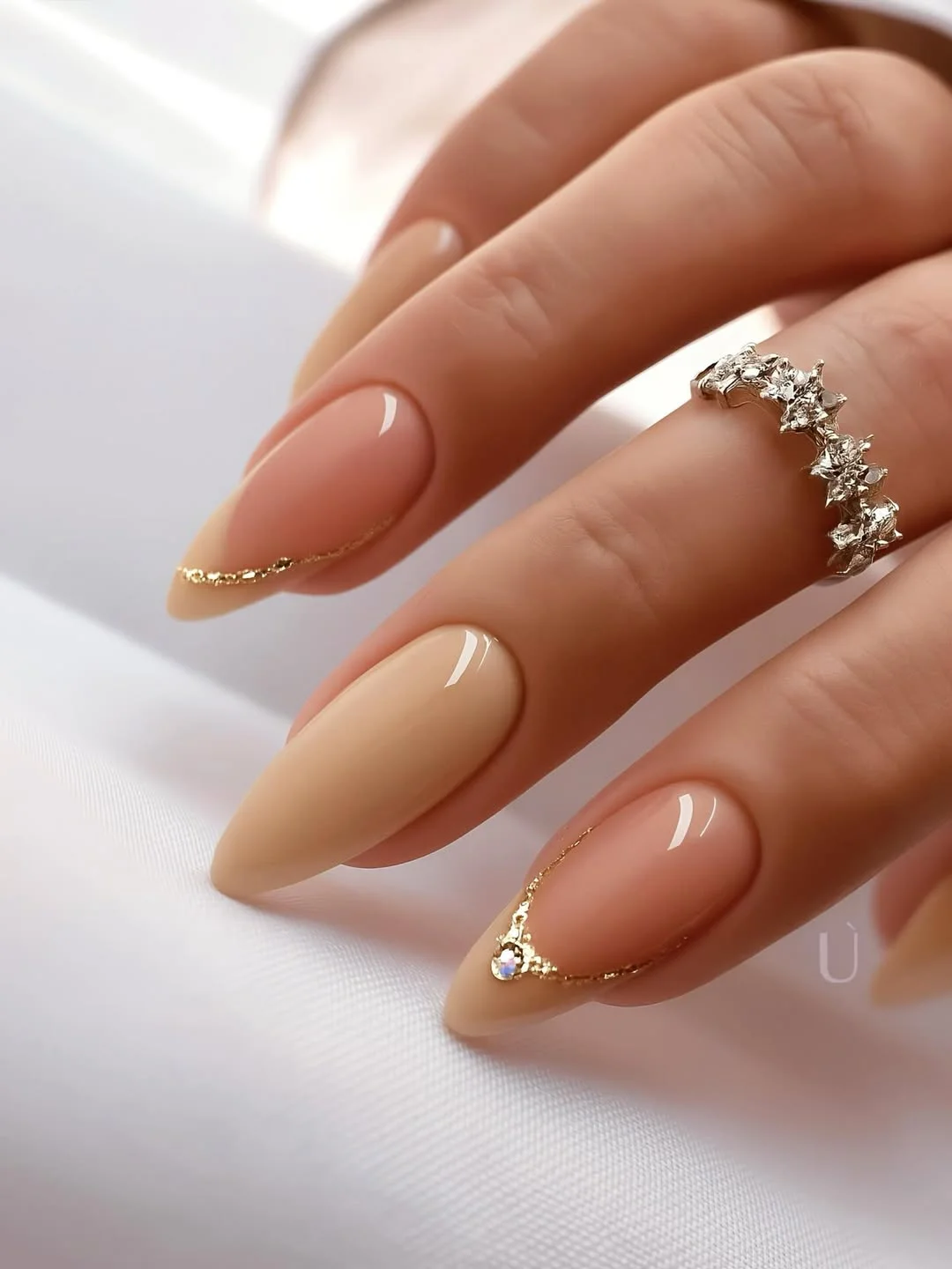 30 Beautiful Manicure Details And Design Ideas to Inspire Your Next Chic Nail Look