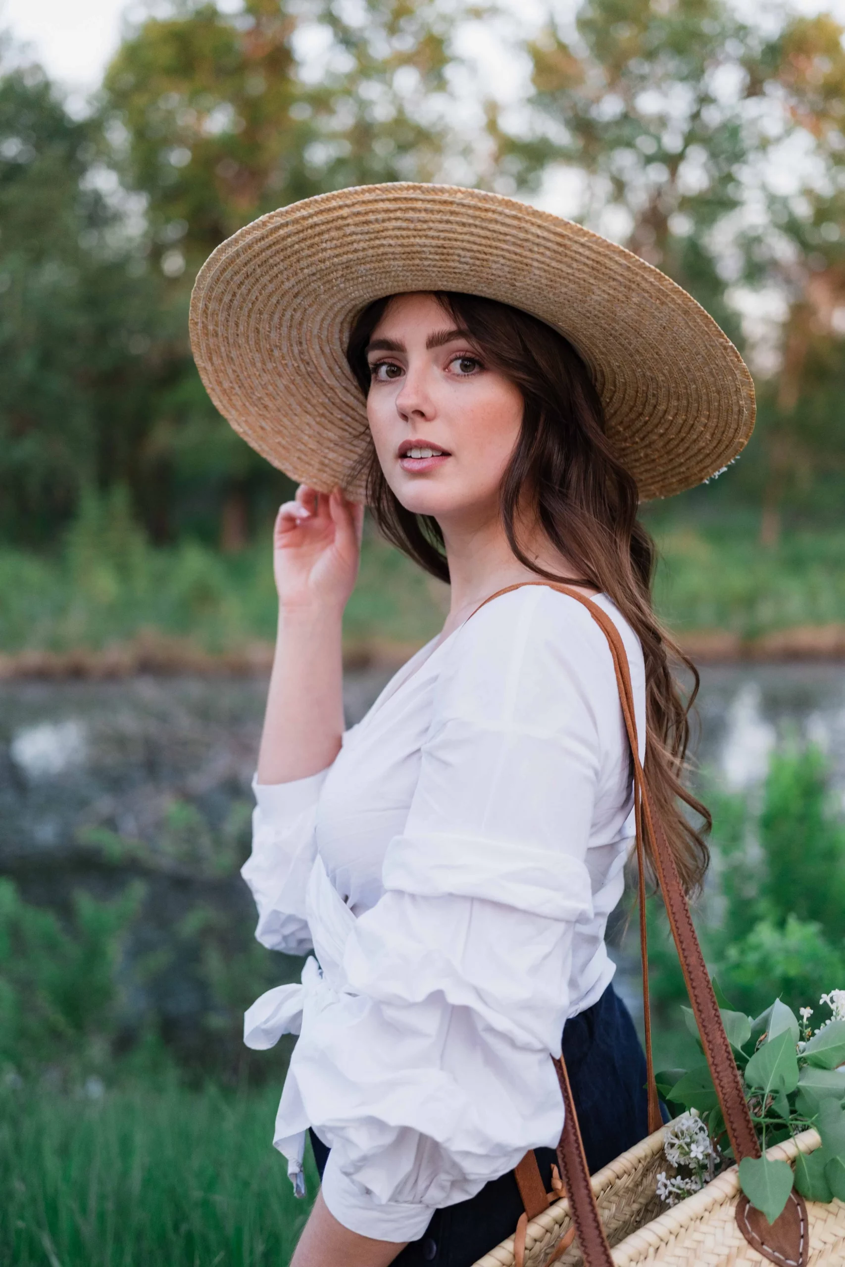 Casual Urban Outfit Idea — Cottagecore Outfits