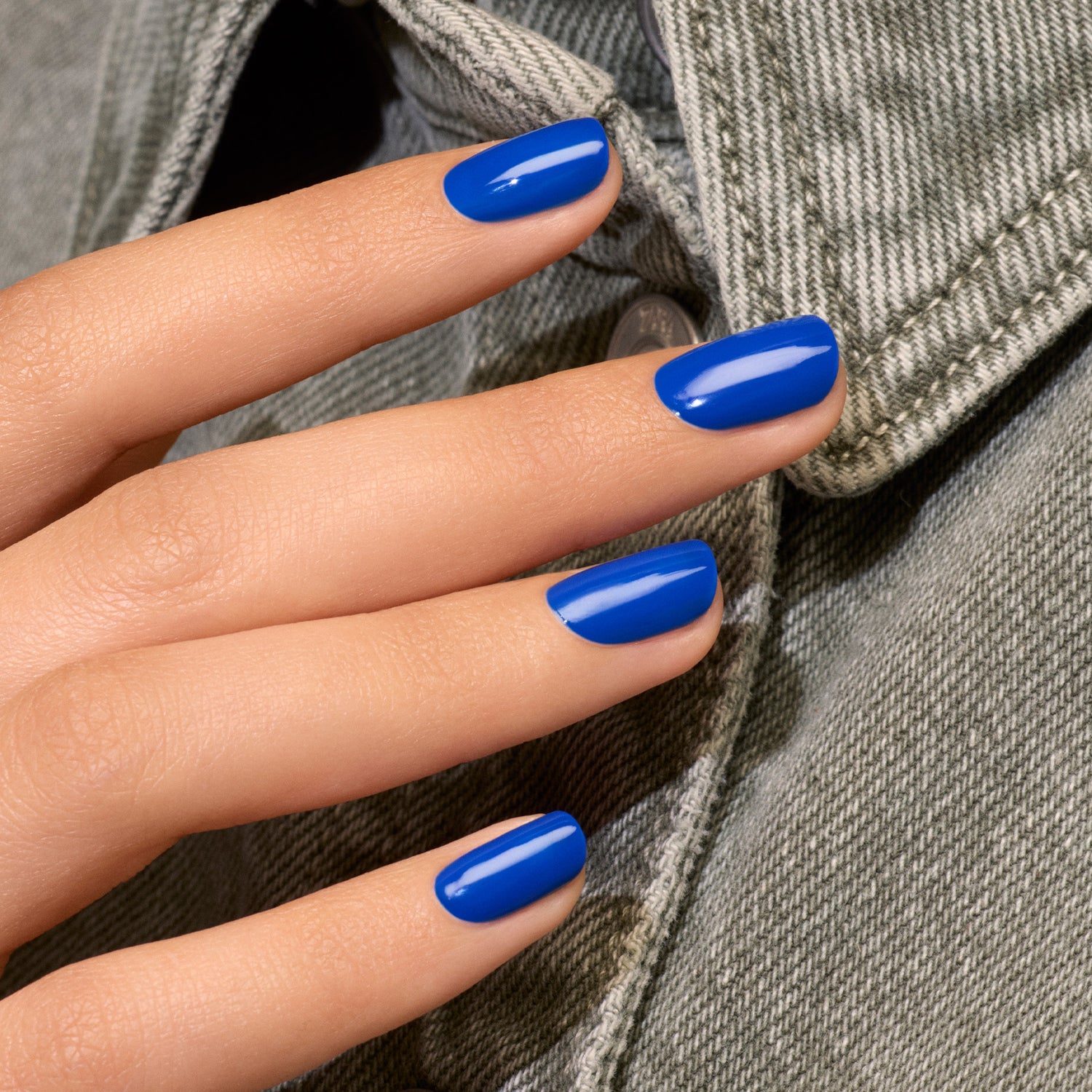 Glossy Royal Blue Medium Oval Nails Glossy Royal Blue Medium Oval Nails — Royal Blue Nails