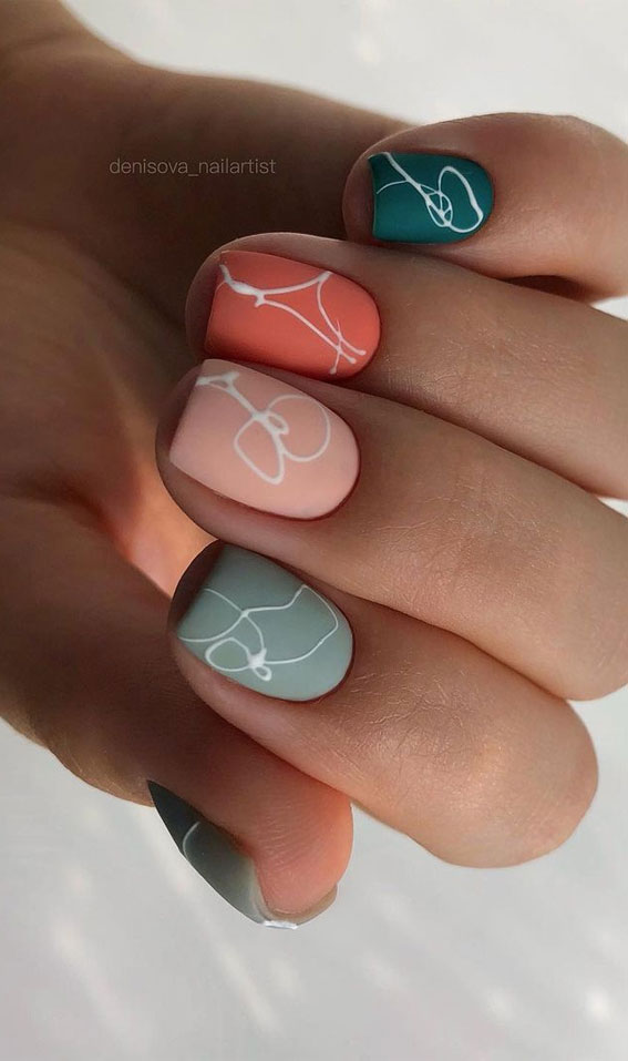 Chic Modern Visual Idea Chic Modern Visual Idea — Abstract Nails