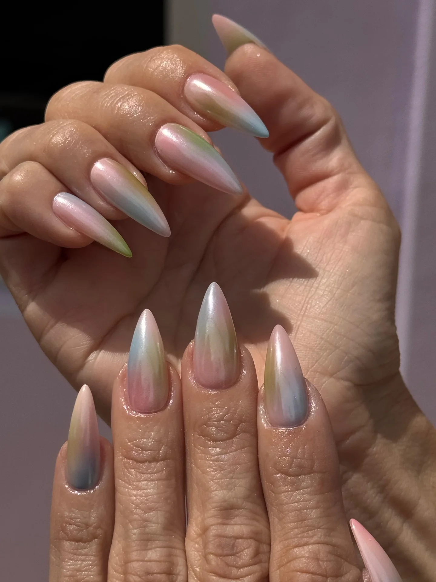 26 Pearl Nails With Iridescent Glossy Elegant Finish: The New Chic Nail Trend