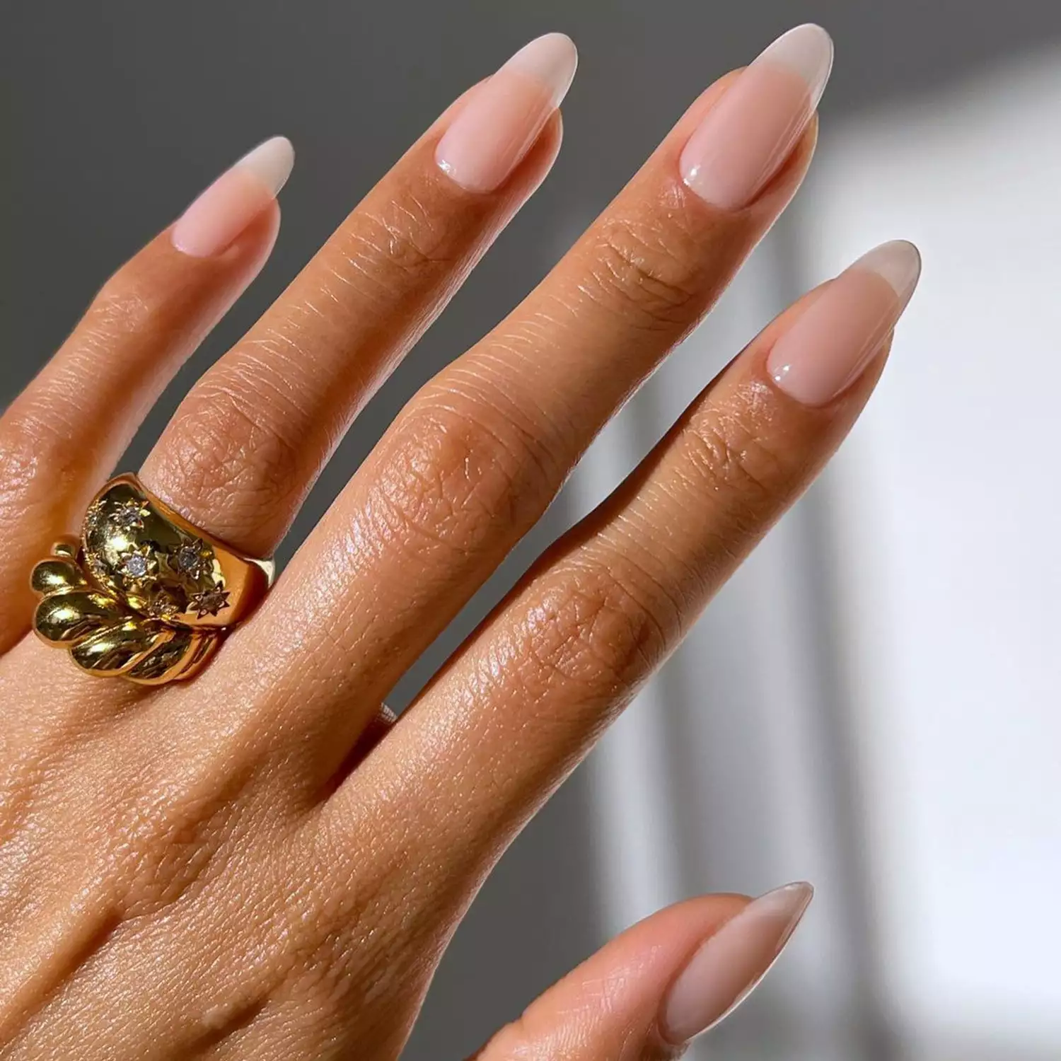 Long Almond Pink Nude French Nails Long Almond Pink Nude French Nails — Nude Nails