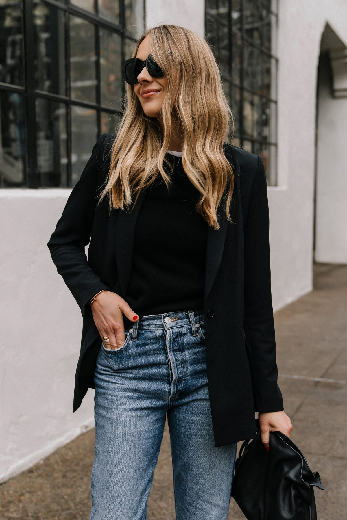 Casual Cool: Distressed Denim with Blazer and Sneakers Casual Cool: Distressed Denim with Blazer and Sneakers — Business Casual Outfits